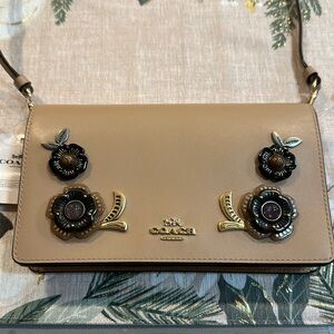 Coach : tea rose stones detail hayden - cross body